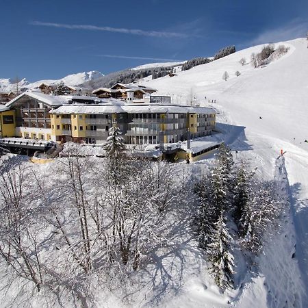 Hotel Residenz Hochalm - Ski In - Ski Out Saalbach-Hinterglemm Dış mekan fotoğraf